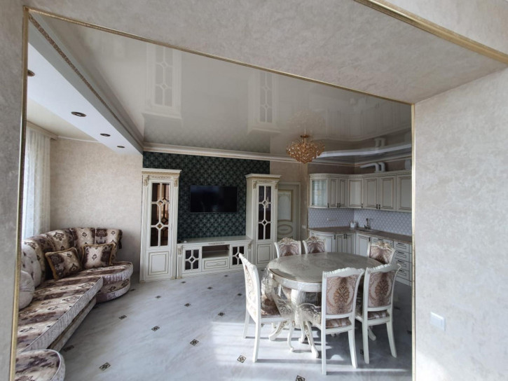 3-комн квартира улица Толстого, 85 3-комн квартира улица Толстого, 85