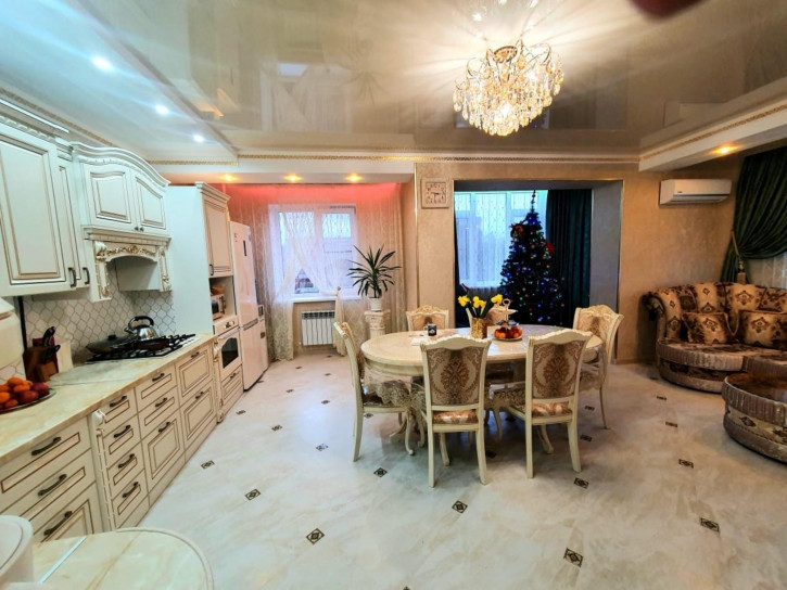 3-комн квартира улица Толстого, 85 3-комн квартира улица Толстого, 85