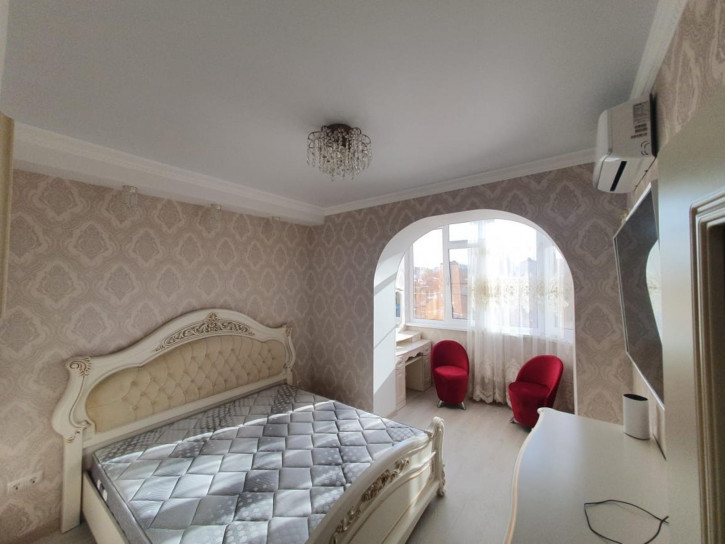 3-комн квартира улица Толстого, 85 3-комн квартира улица Толстого, 85