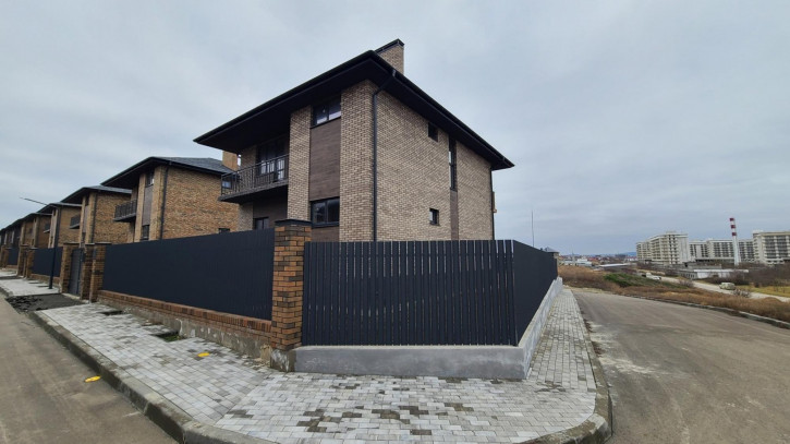 Коттедж/дом улица Адмирала Серебрякова Коттедж/дом улица Адмирала Серебрякова