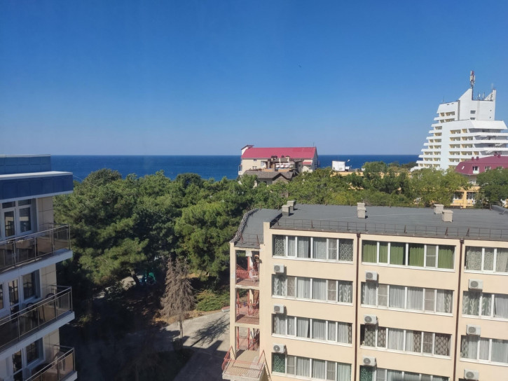 2-комн квартира улица Кирова, 1