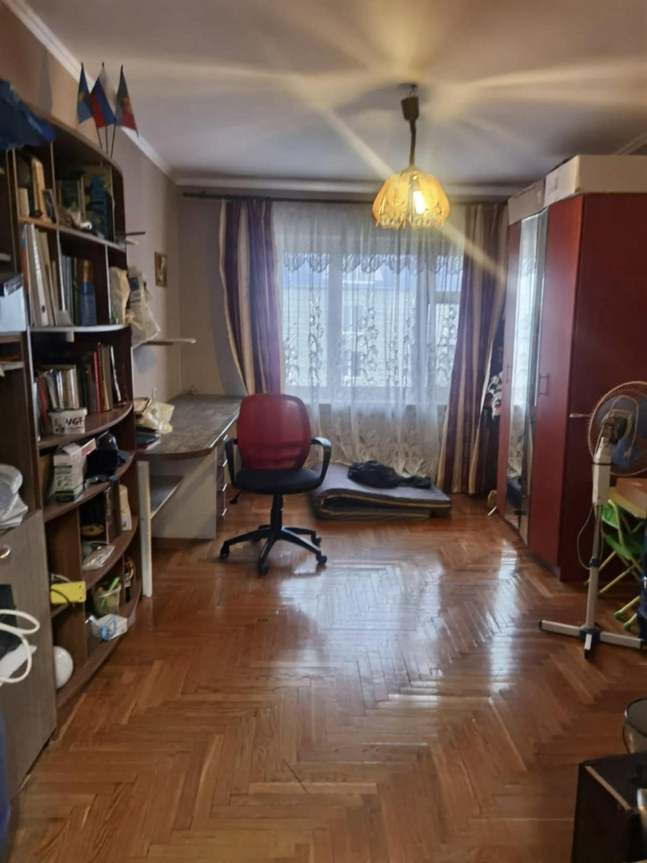 4-комн квартира Первомайская улица, 32 4-комн квартира Первомайская улица, 32