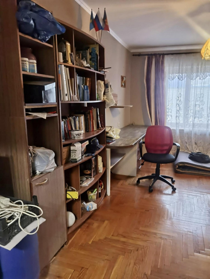 4-комн квартира Первомайская улица, 32 4-комн квартира Первомайская улица, 32