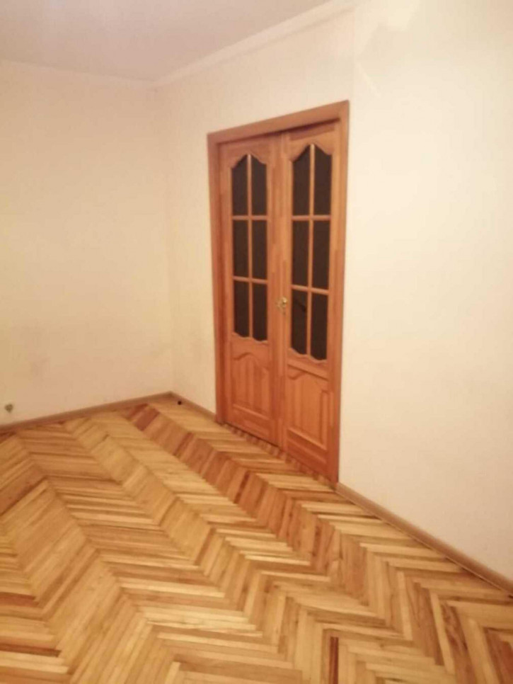 4-комн квартира Новороссийская улица, 308 4-комн квартира Новороссийская улица, 308