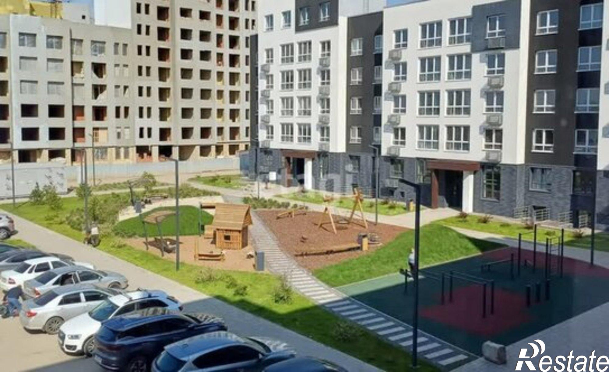 Купить квартиру за 5 000 000 рублей на улица Ивана Спатара, 20