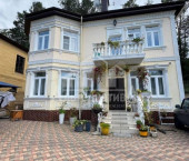 коттедж 260 кв м Озерная ул.