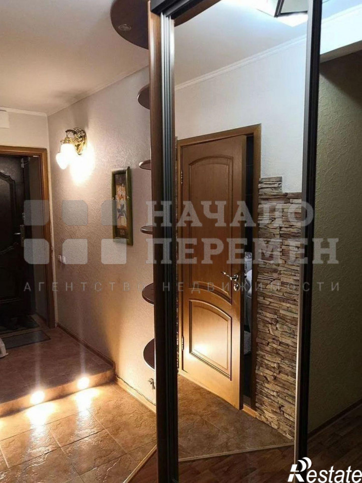 3-комн квартира Максима Горького ул, 104 3-комн квартира Максима Горького ул, 104