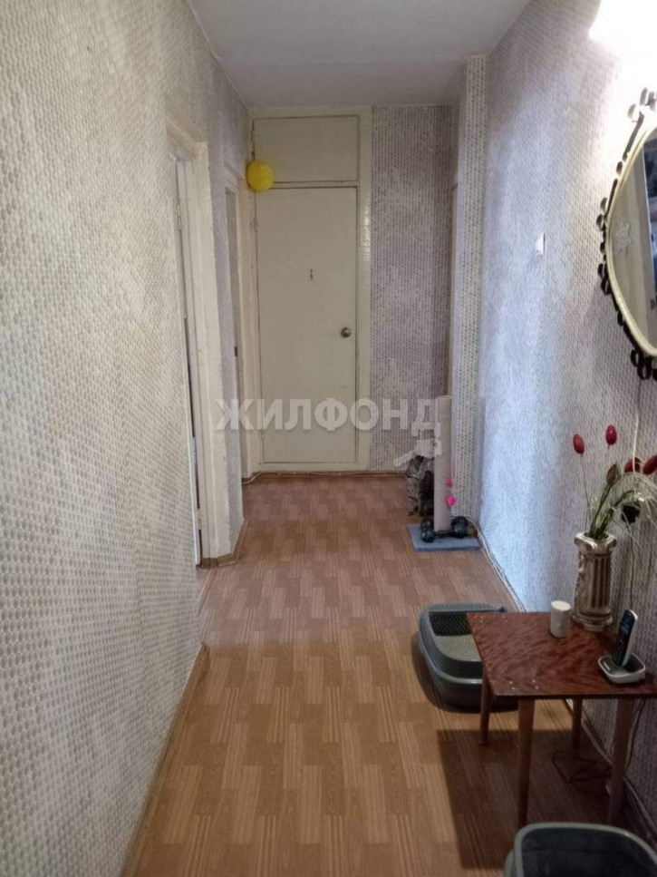 4-комн квартира Троллейная улица, д.22