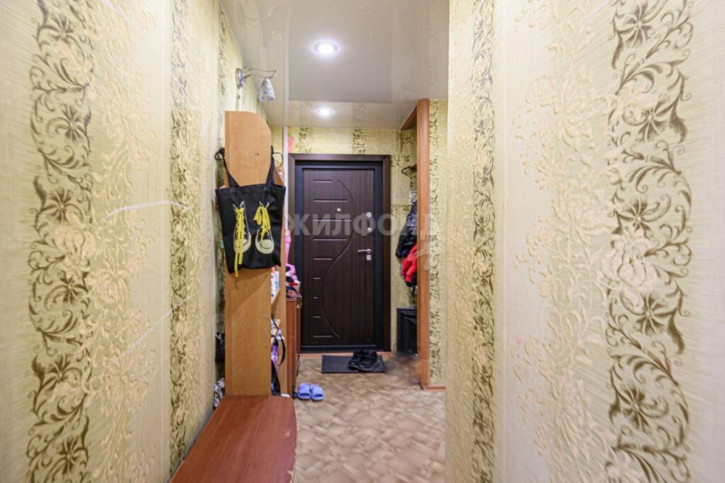 2-комн квартира Выборная, 115