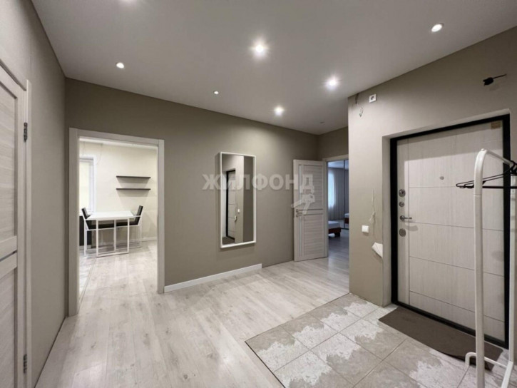 3-комн квартира Воскресная, 37