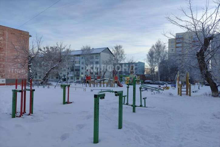 4-комн квартира Телевизионная, 13 А