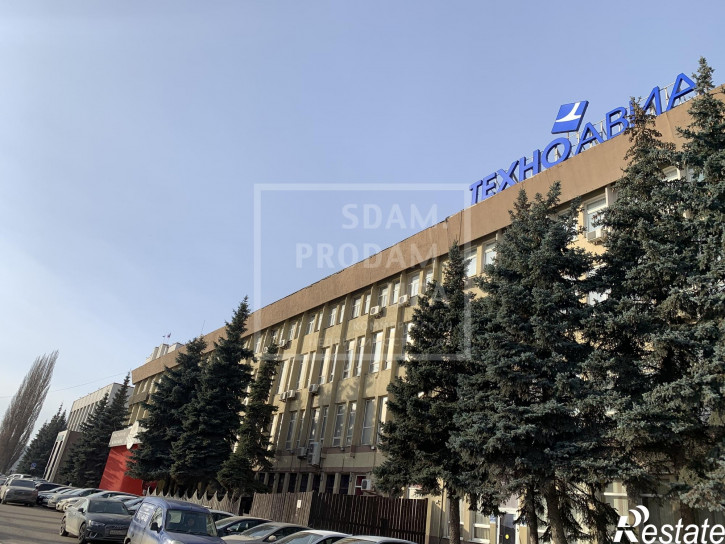 Торговое помещение Евгения Столярова улица, д.6А