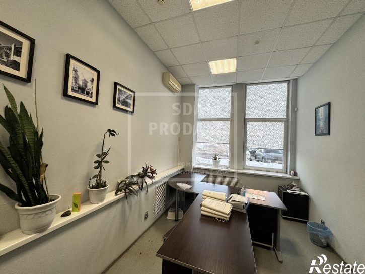 Торговое помещение Евгения Столярова улица, д.6А