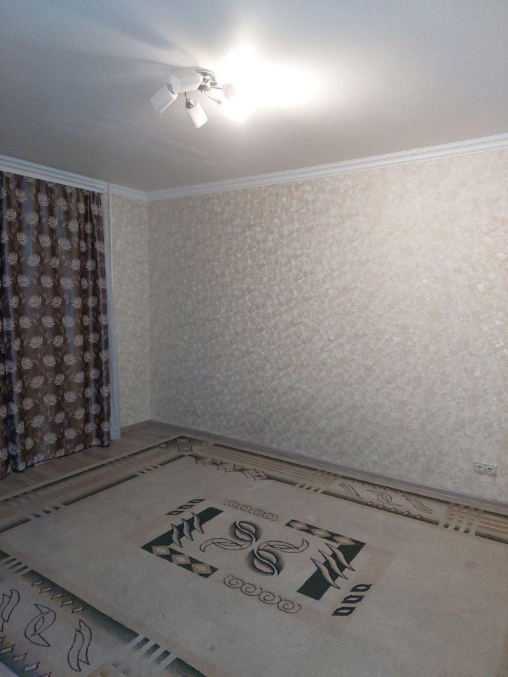 2-комн квартира Гастелло улица, 46