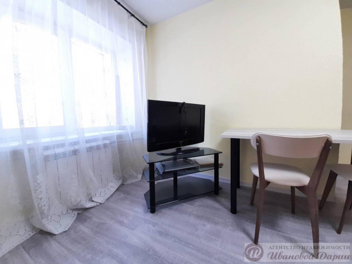 2-комн квартира Вольская улица, 25