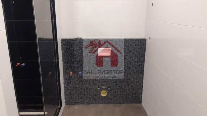 2-комн квартира Осипенко улица, 38