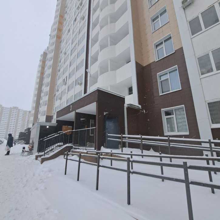 2-комн квартира Уральская ул, 2/20 2-комн квартира Уральская ул, 2/20