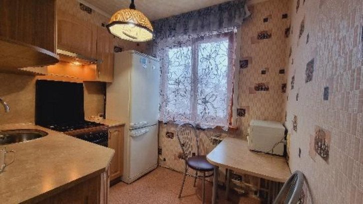 Комната Мира, 41