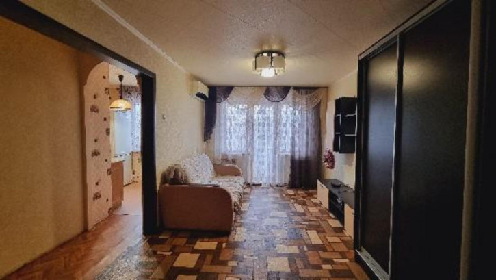 Комната Мира, 41