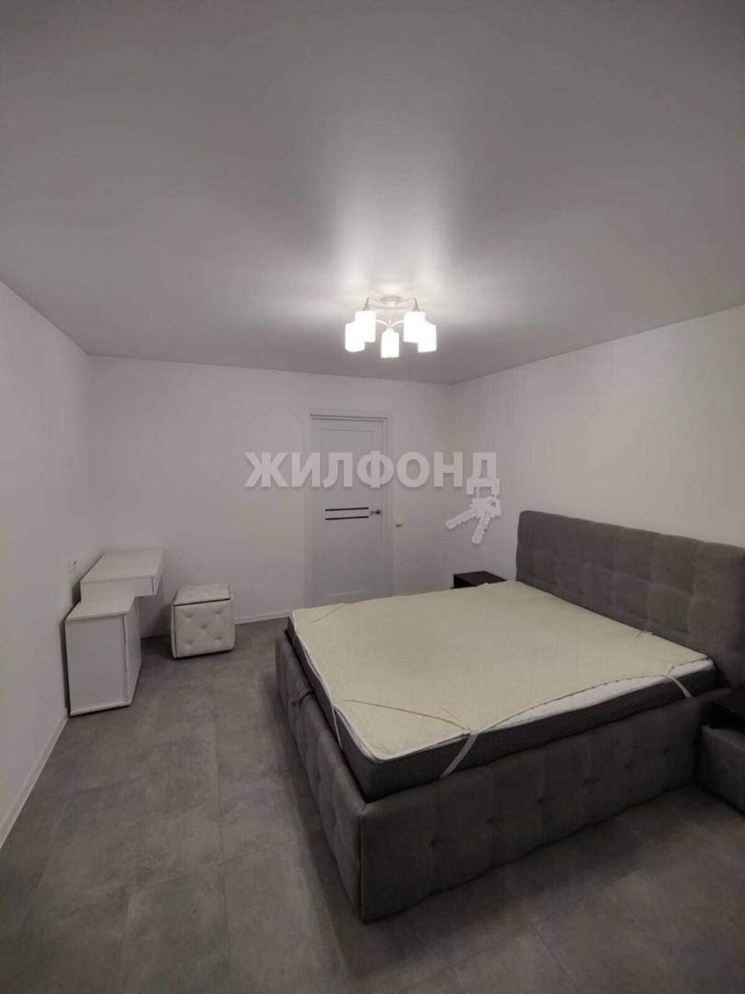 Купить квартиру за 12 000 000 рублей на Моисеева улица, д.15