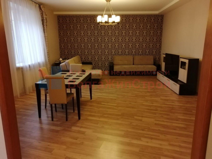4-комн квартира Ульянова ул, 31