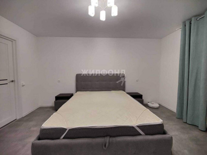 3-комн квартира Моисеева улица, д.15