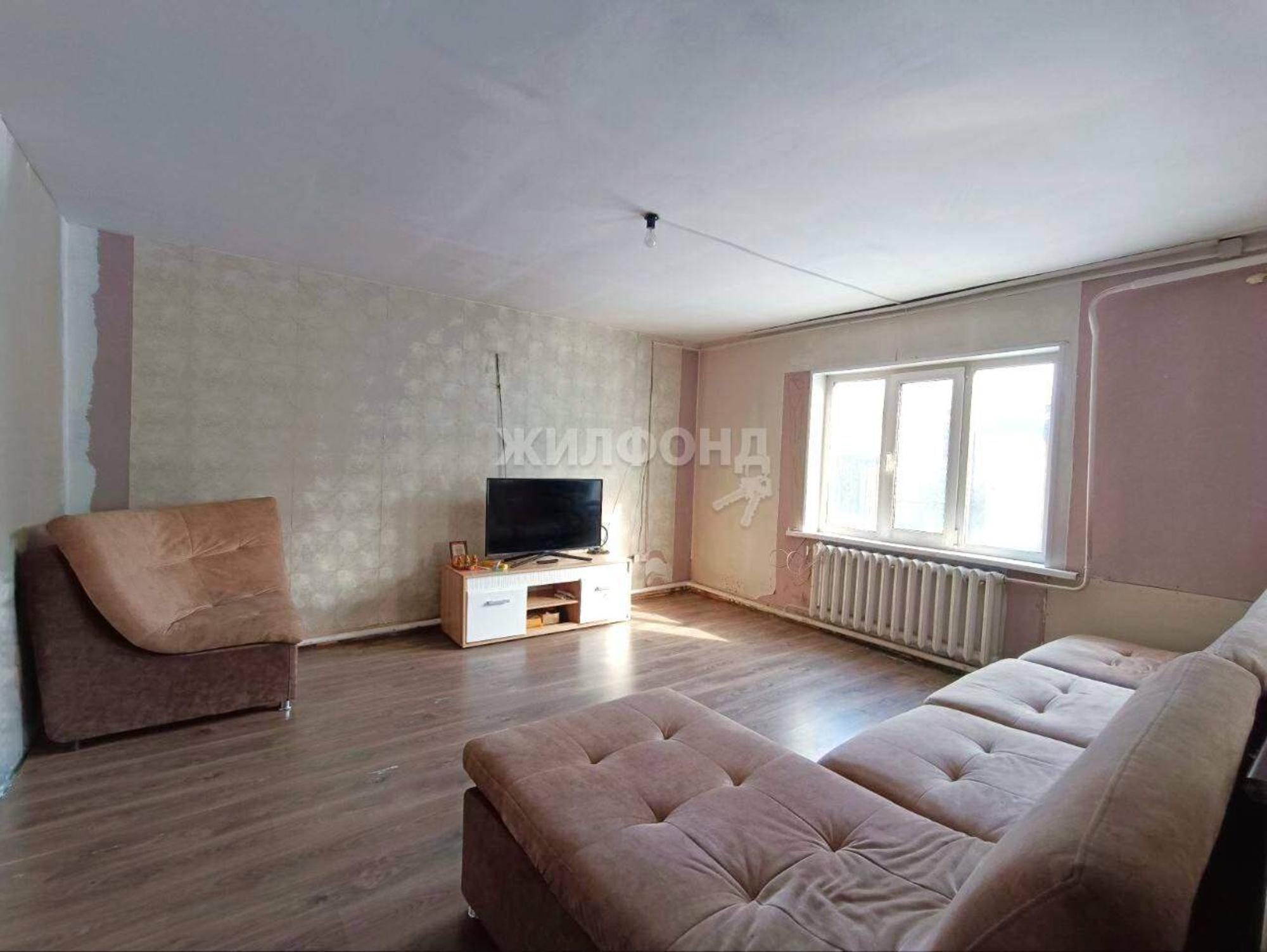 Купить дачу, дом, коттедж за 11 000 000 рублей на Листвянка улица