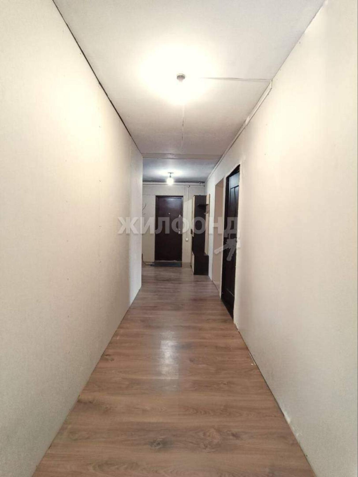 Купить дачу, дом, коттедж за 11 000 000 рублей на Листвянка улица