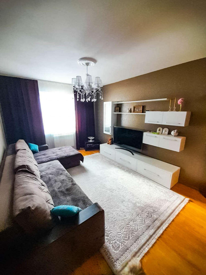 3-комн квартира Улица Культуры, 6