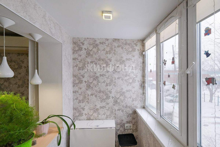 4-комн квартира Невельского улица, д.85