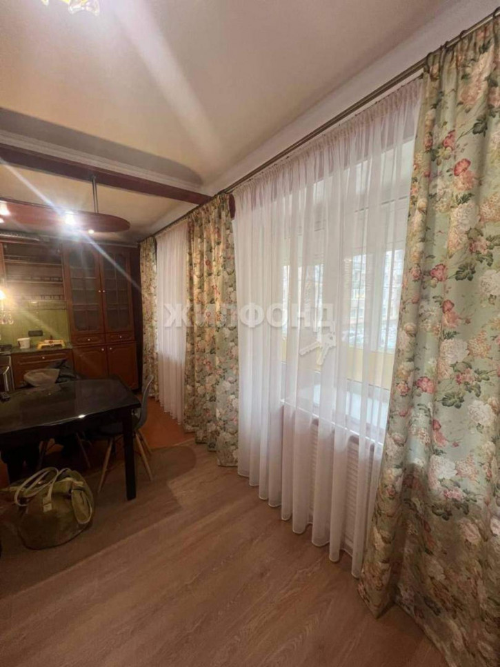 3-комн квартира Станиславского улица, д.6