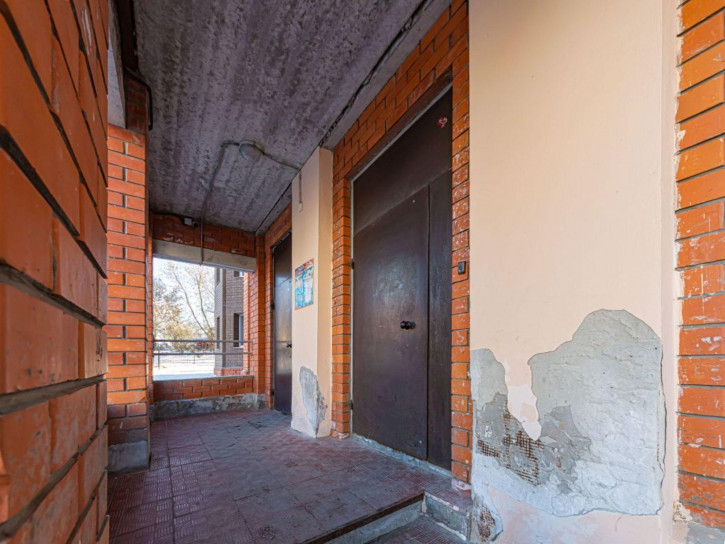 1-комн квартира Тракторная ул, 4