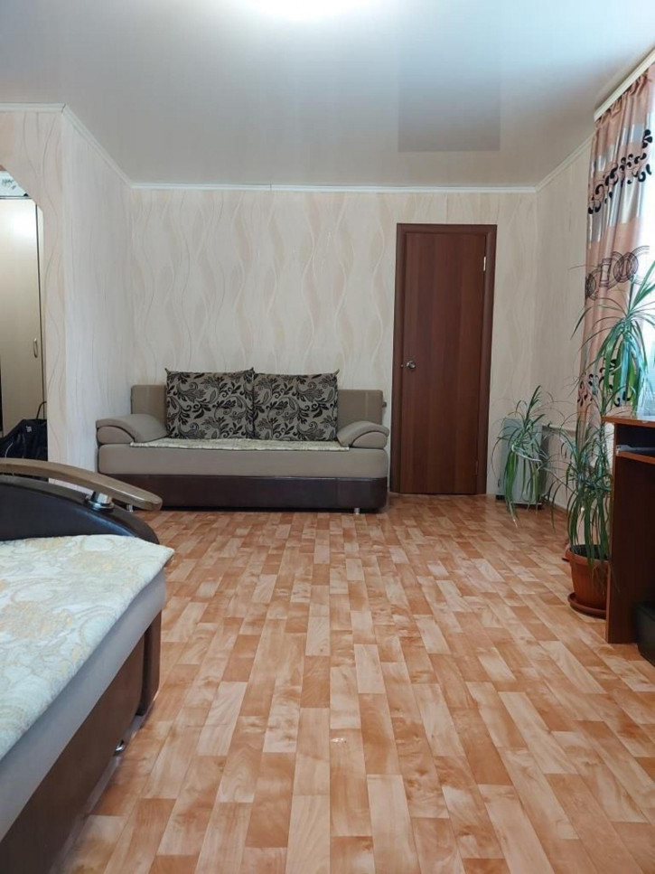 1-комн квартира Павлюхина ул, 101