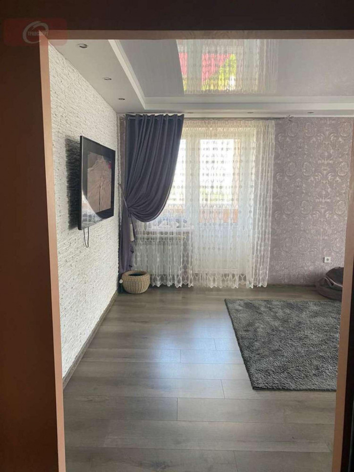 3-комн квартира Квартальная ул, 131