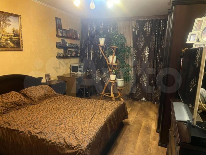 3-комн квартира Красных Партизан ул, 105 3-комн квартира Красных Партизан ул, 105