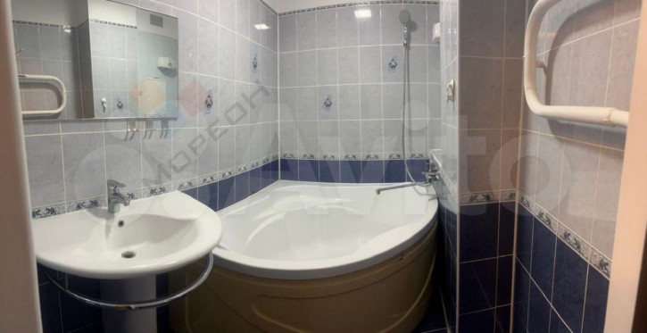 3-комн квартира Красных Партизан ул, 105 3-комн квартира Красных Партизан ул, 105