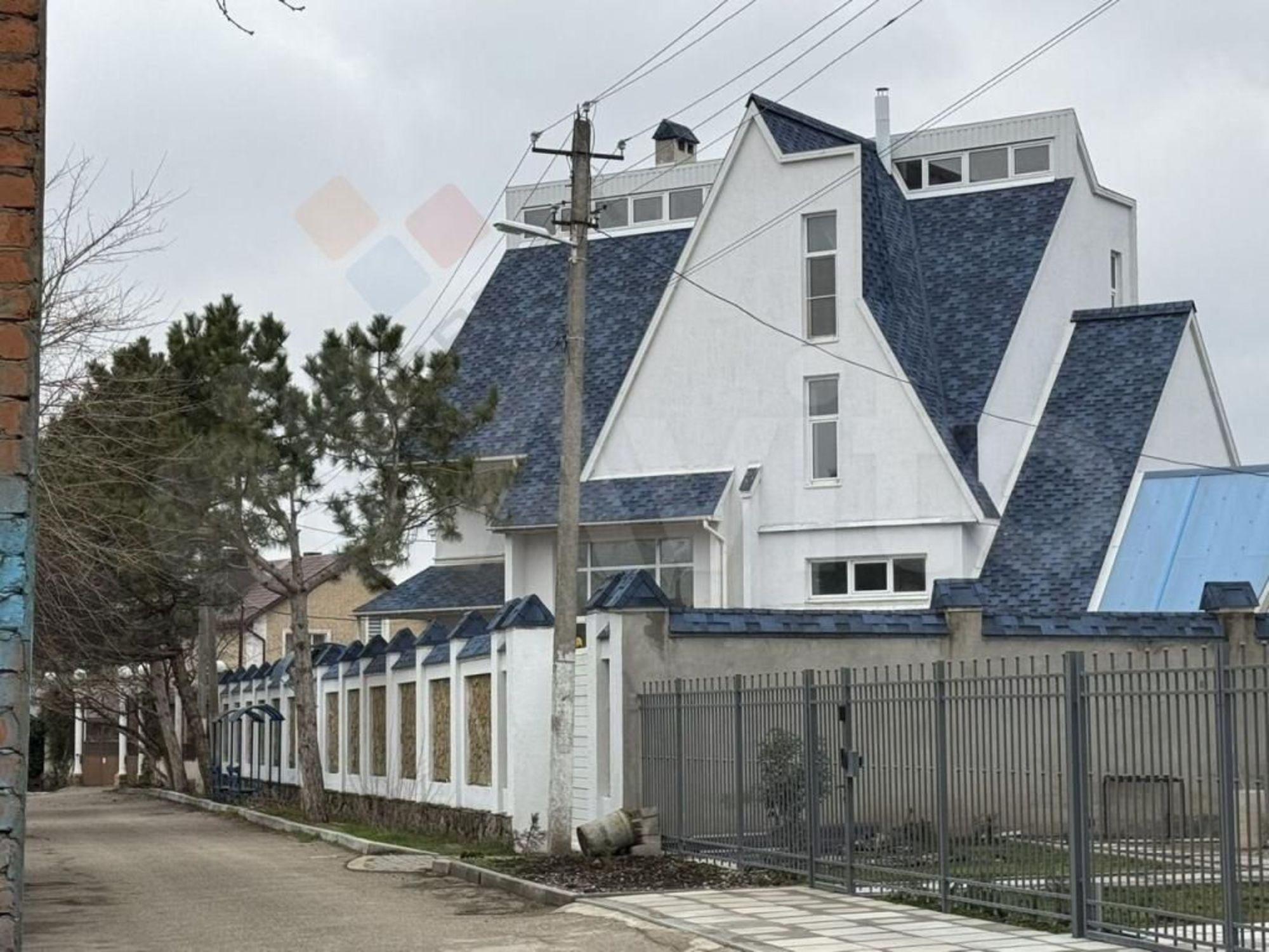 Купить дачу, дом, коттедж за 59 000 000 рублей на Привольная ул, 19