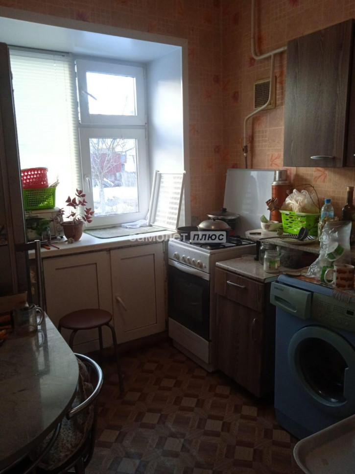2-комн квартира Зелёная ул, 32
