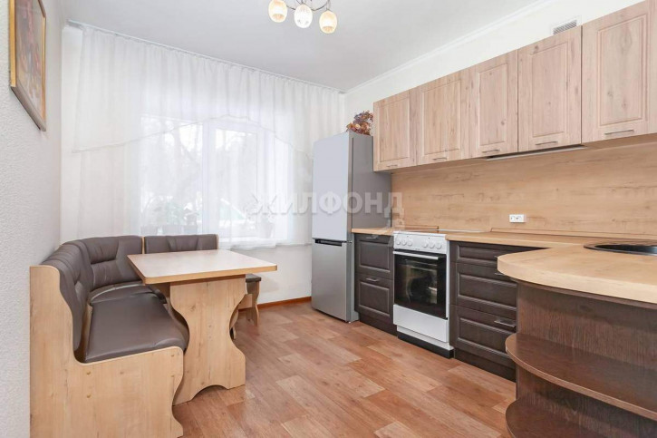 1-комн квартира Новосибирская улица, д.4