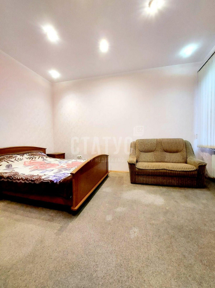 2-комн квартира Ломоносова ул, 5