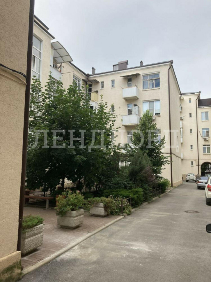 2-комн квартира Ворошиловский проспект, 8