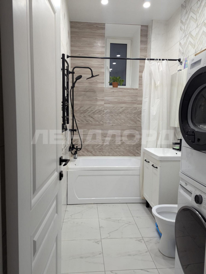 2-комн квартира Ворошиловский проспект, 8