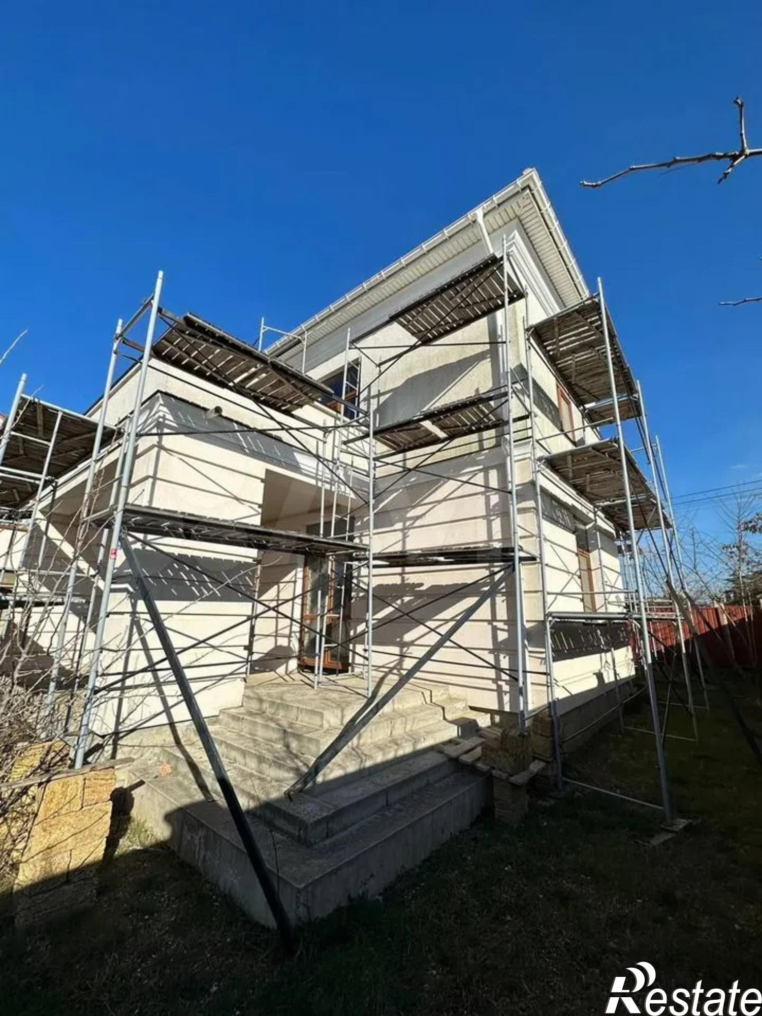 Купить дачу, дом, коттедж за 48 500 000 рублей на набережная Андрея Первозванного, д.77