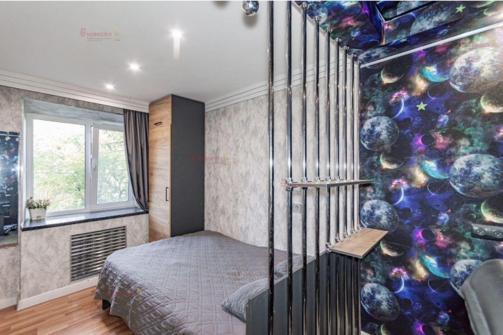 3-комн квартира 40-летия Октября 38/а