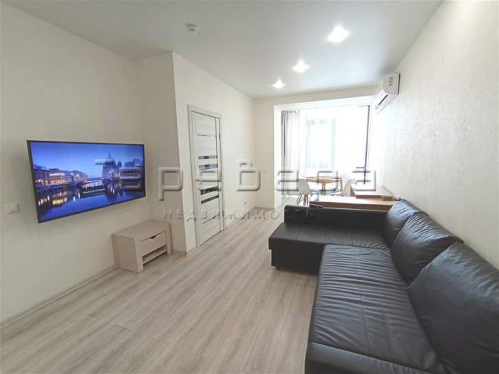 2-комн квартира Партизана Железняка, 48ж