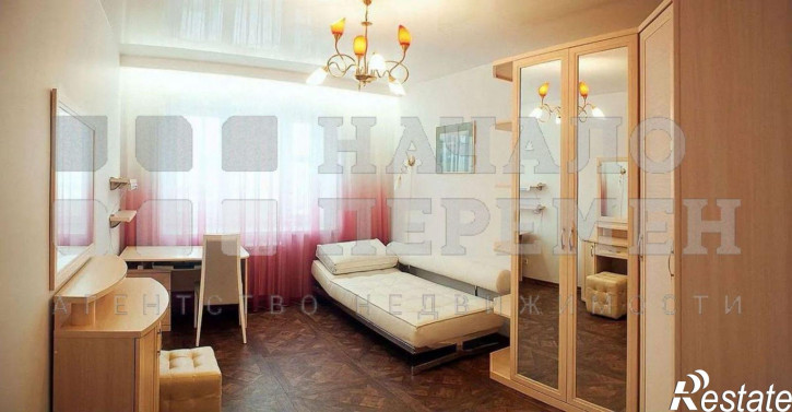 3-комн квартира Серебренниковская ул, 37