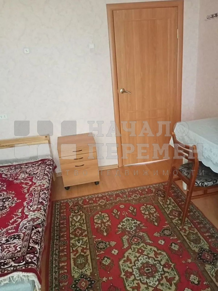 3-комн квартира Челюскинцев ул, 44