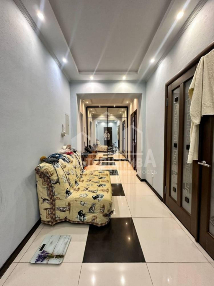 3-комн квартира Стародубовская ул.