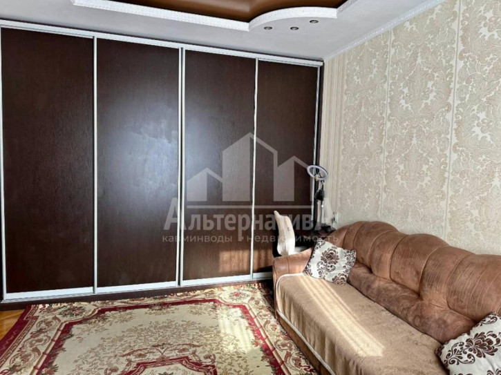 2-комн квартира Луначарского ул.