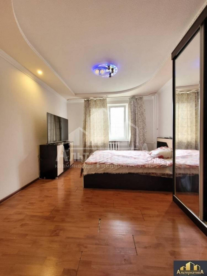 2-комн квартира Хасановская ул.